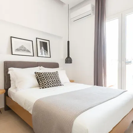 Eleana Hotel *