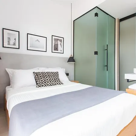 Eleana Hotel